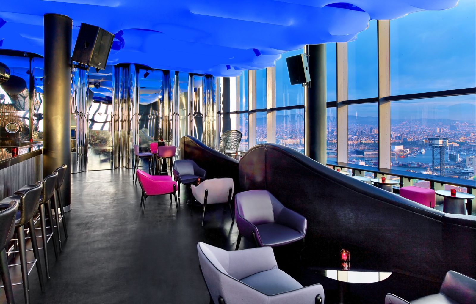 Check out our photos and videos of Eclipse Eclipse Barcelona W